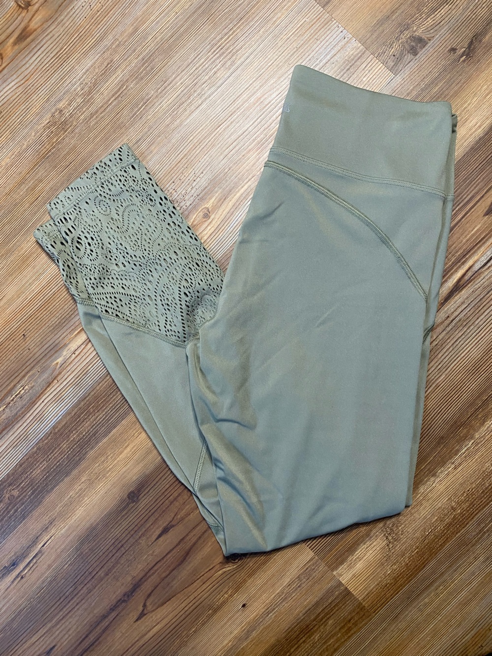 4/$16 PINK Sport Leggings